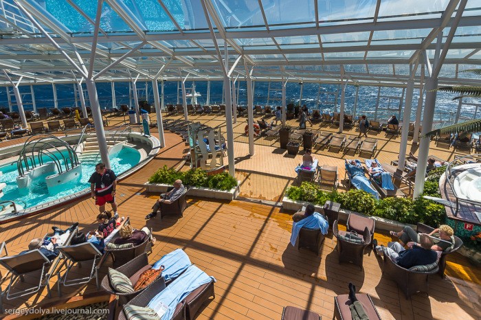 Allure of the Seas – самый большой круизный лайнер в мире (43 фото) Allure of the Seas – самый большой круизный лайнер в мире (43 фото)