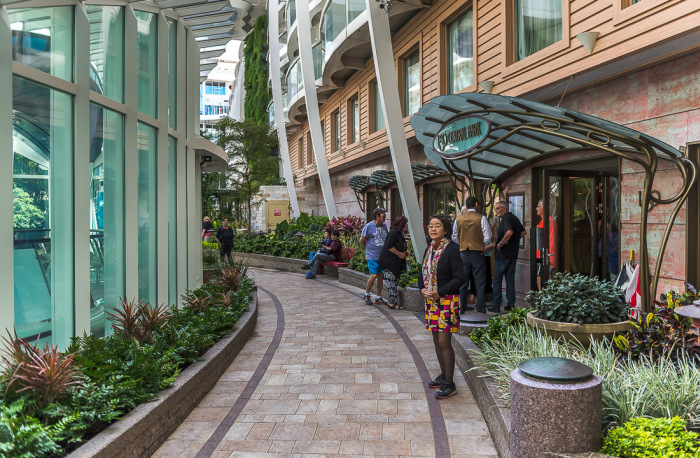 Allure of the Seas – самый большой круизный лайнер в мире (43 фото) Allure of the Seas – самый большой круизный лайнер в мире (43 фото)
