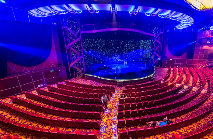 Allure of the Seas – самый большой круизный лайнер в мире (43 фото) Allure of the Seas – самый большой круизный лайнер в мире (43 фото)