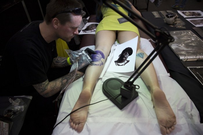 В Лондоне прошел фестиваль любителей татуировок Great British Tattoo Show 2015 (14 фото)