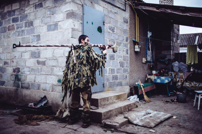 Конфликт на юго-востоке Украины через объектив фотокамеры (16 фото + текст)