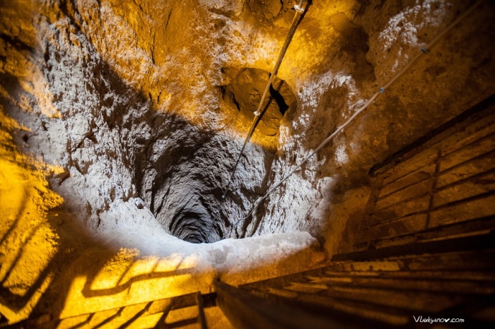 Древний подземный город под турецкой деревней (10 фото)