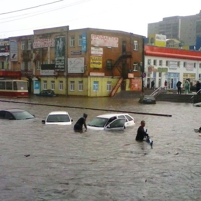 В Курске случился потоп (13 фото + видео)