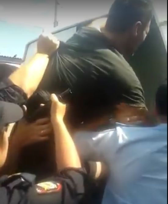 Полицейский беспредел на автовокзале города Сызрань (2 видео)