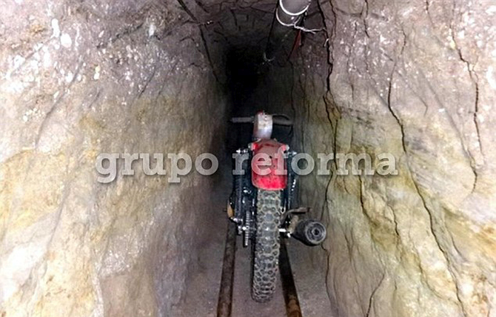 Появились фотографии тоннеля, по которому сбежал наркобарон Хоакин Гусман (7 фото)
