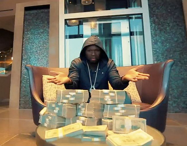 50 Cent признал себя банкротом и сказал, что все его богатство является иллюзией  (12 фото)