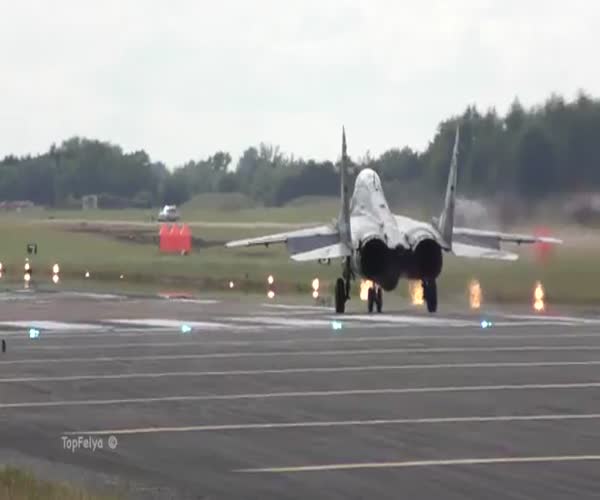 Вертикальный взлет МиГ-29