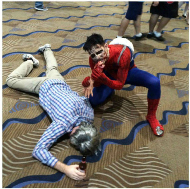 Парень посетил Comic-Con (9 фото)