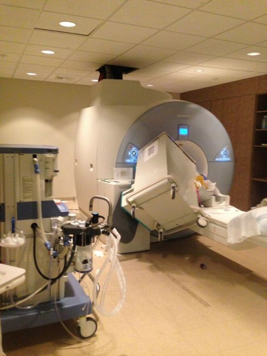Случай в кабинете МРТ (фото)