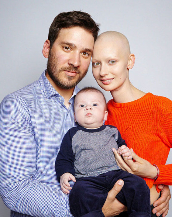Больная раком девушка родила ребенка, невзирая на рекомендации врачей (13 фото)