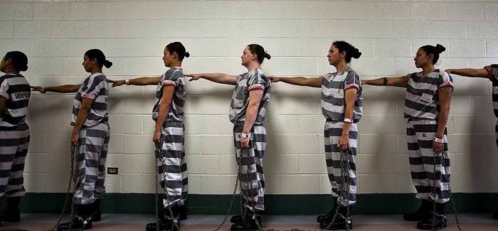 Условия содержания женщин-заключенных в разных странах мира (34 фото)