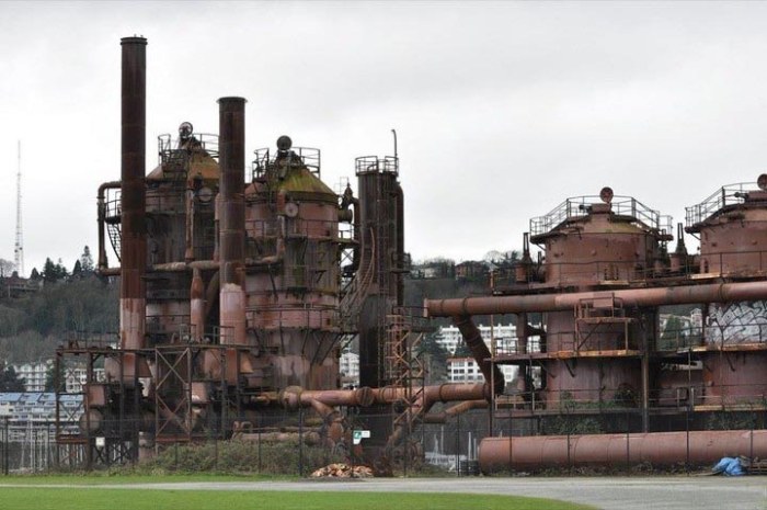 Как старый завод стал популярным городским парком (7 фото)