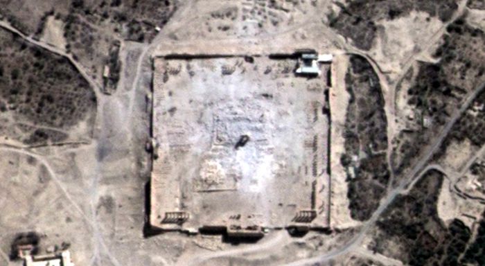В ООН подтвердили уничтожение древнего храма в Пальмире (2 фото)