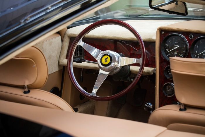 Единственный универсал Ferrari 365 GTB/4 Daytona Shooting Brake выставлен на продажу (6 фото)