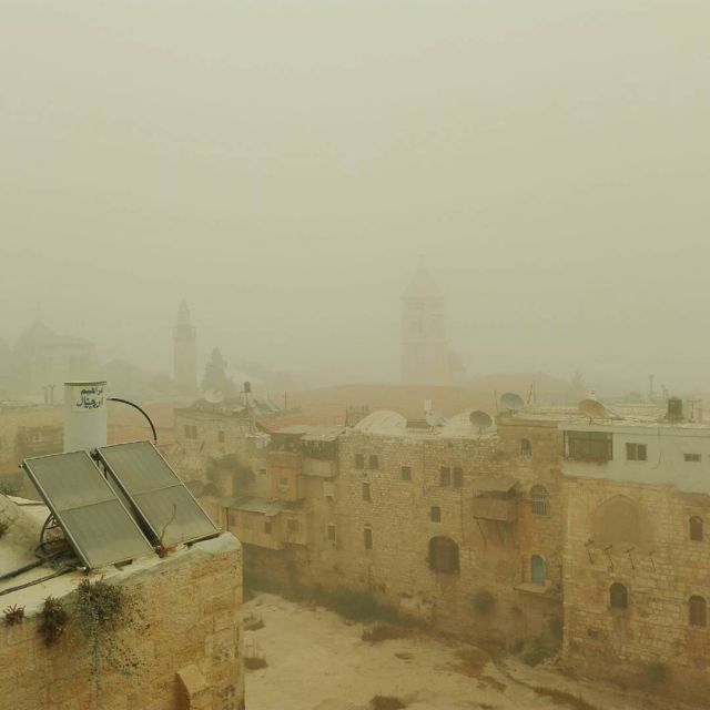 На Израиль обрушилась песчаная буря (21 фото)