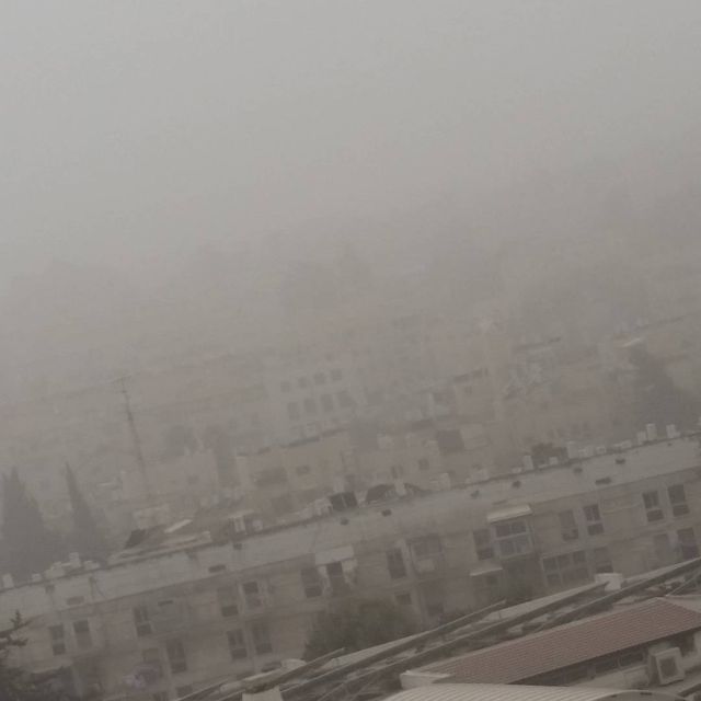 На Израиль обрушилась песчаная буря (21 фото)