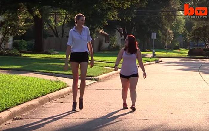 В США нашли девушку с самыми длинными ногами (33 фото)