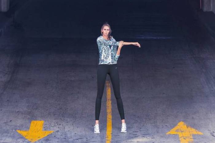 В США нашли девушку с самыми длинными ногами (33 фото)
