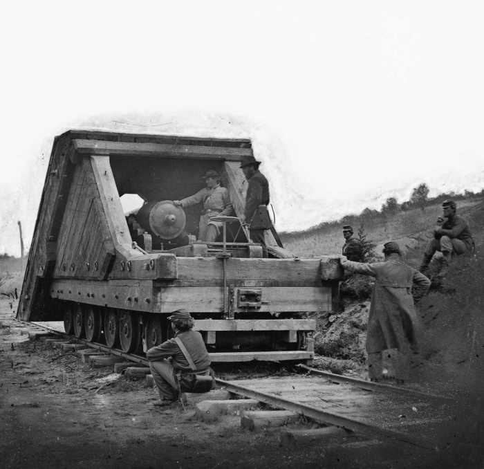 Железнодорожные орудия минувшей эпохи (15 фото)