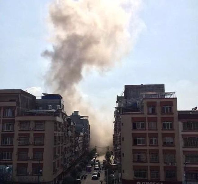 В Китае взорвались 17 бомб, находившихся внутри посылок (13 фото)