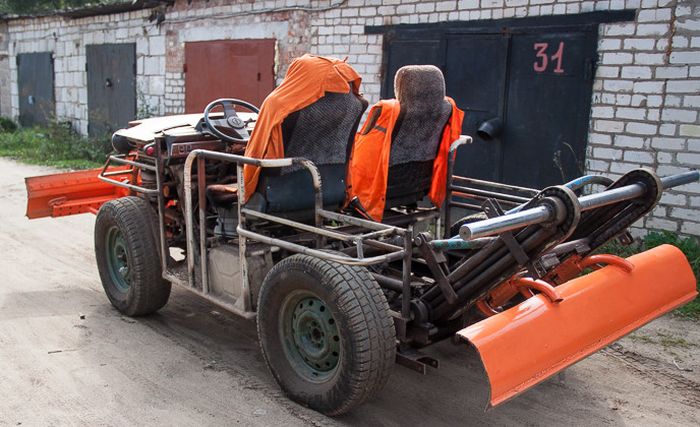 Конструктор-самоучка из Полоцка создал самодельный трактор (18 фото + 3 видео)
