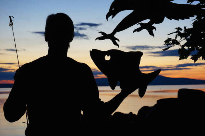Креативный фотопроект Джона Маршалла «Селфи на закате» (26 фото)