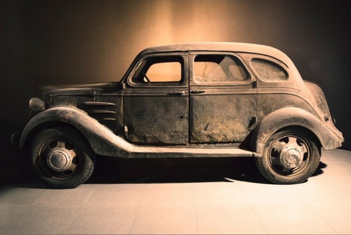 Единственный сохранившийся автомобиль Toyoda AA, обнаруженный в Сибири (10 фото)