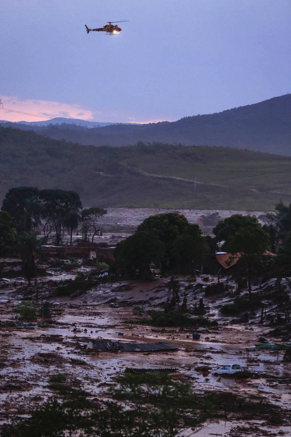 Из-за прорыва дамб Бразилии грозит экологическая катастрофа (6 фото + видео)