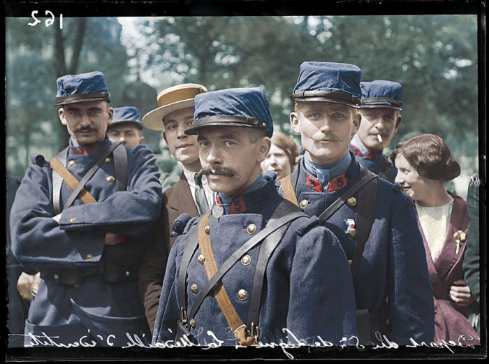 Тяжелый быт солдат в годы Первой мировой войны (27 фото)