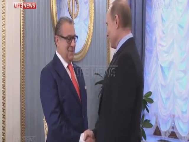 Владимир Путин поздравил с юбилеем Геннадия Хазанова