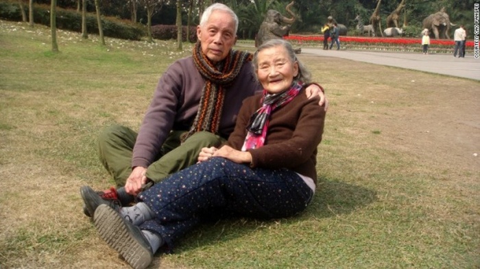 98-летние супруги из Китая повторили день своей свадьбы в честь 70-летия совместной жизни (7 фото)