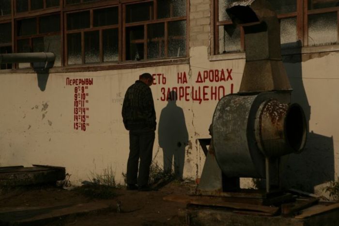 Быт белорусских алкоголиков в лечебно-трудовых профилакториях (14 фото)