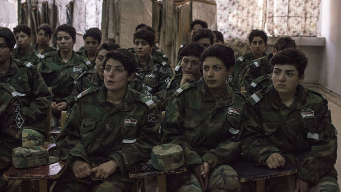 Как тренируют женщин специального женского батальона сирийской армии (12 фото)