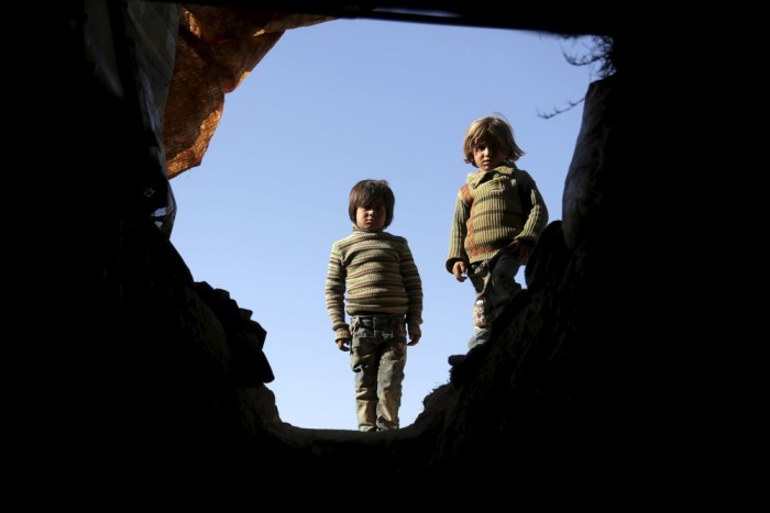 Дети подземелья в Сирии (19 фото)