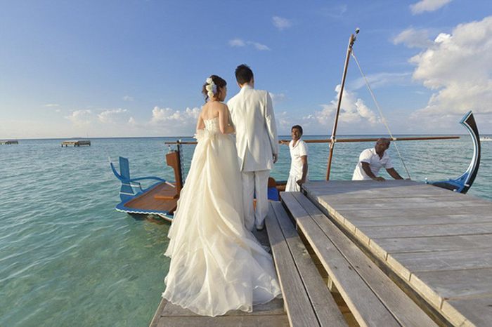 Домик для бракосочетаний на Мальдивах (5 фото)