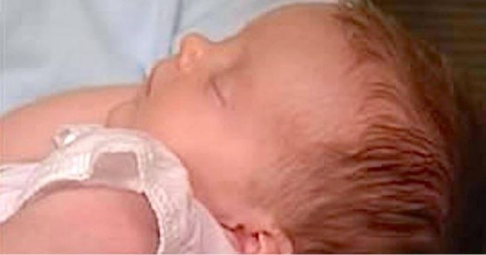 Врачи спасли жизнь еще не родившегося ребенка, избавив его от гигантской опухоли (5 фото)