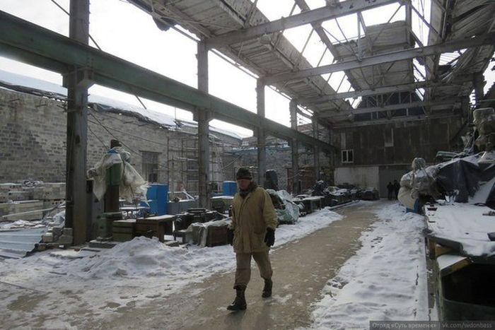 Экскурсия по Ясиноватскому машиностроительному заводу (23 фото)