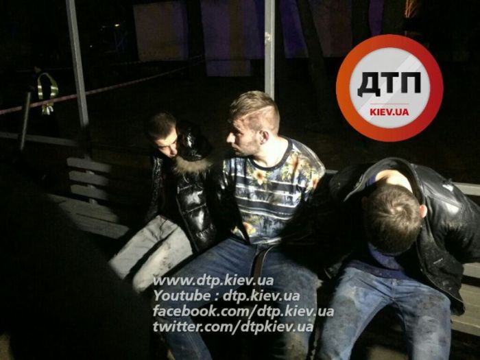 В результате погони киевские полицейские застрелили подростка (7 фото + видео)