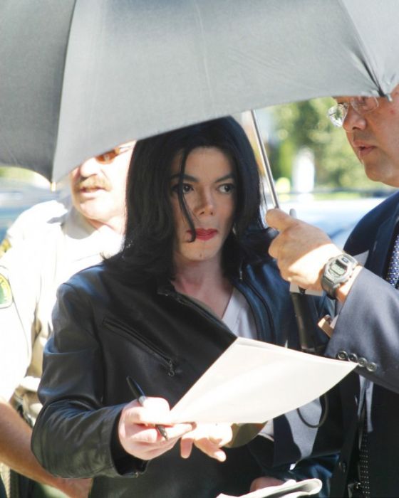 12 невероятных фактов о Майкле Джексоне (12 фото)