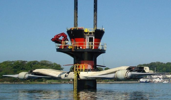 Самый большой подводный ветрогенератор в мире (10 фото)