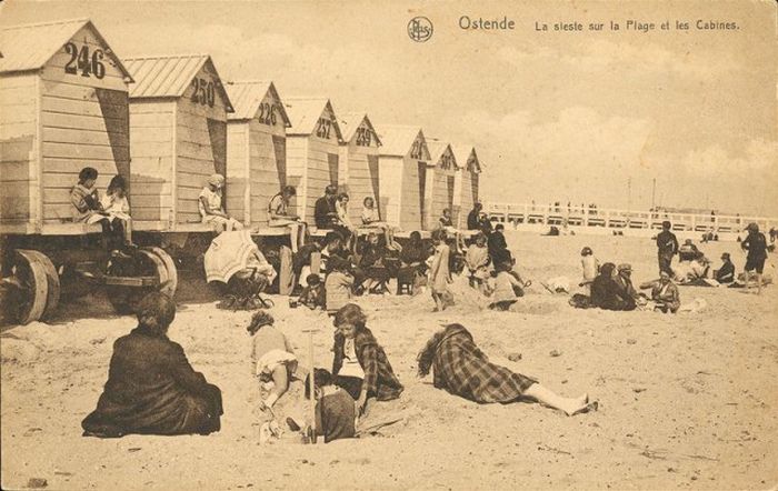 Купальные фургоны - неотъемлемая часть пляжей в XVIII и XIX веках (8 фото)
