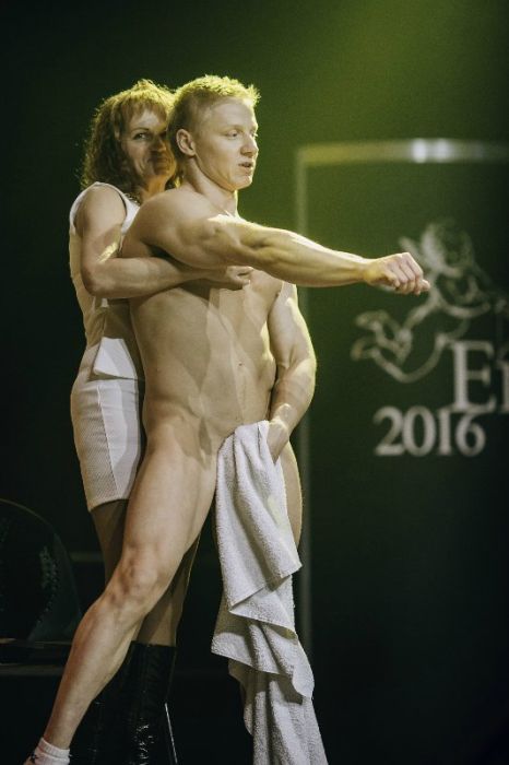 Фотоотчет с рижского эротического фестиваля EROTS-2016 (54 фото)