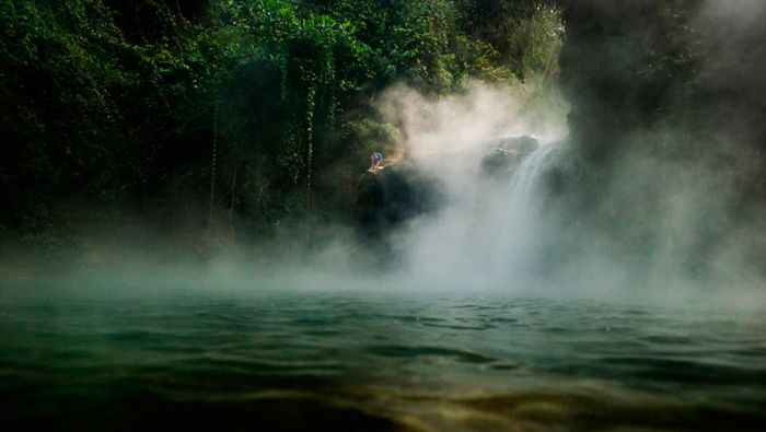 Mayantuyacu - кипящая река в джунглях Амазонки (9 фото)