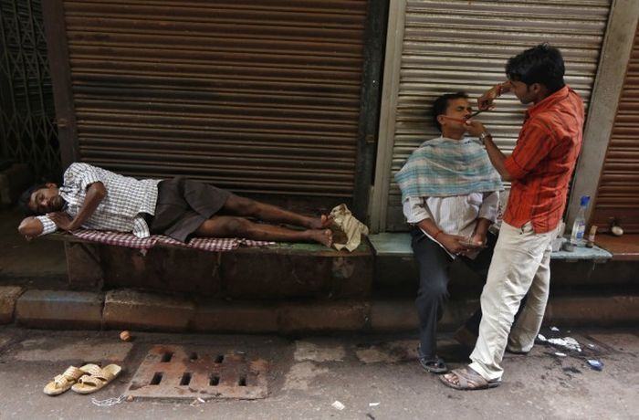 Повседневная жизнь граждан Индии (34 фото)