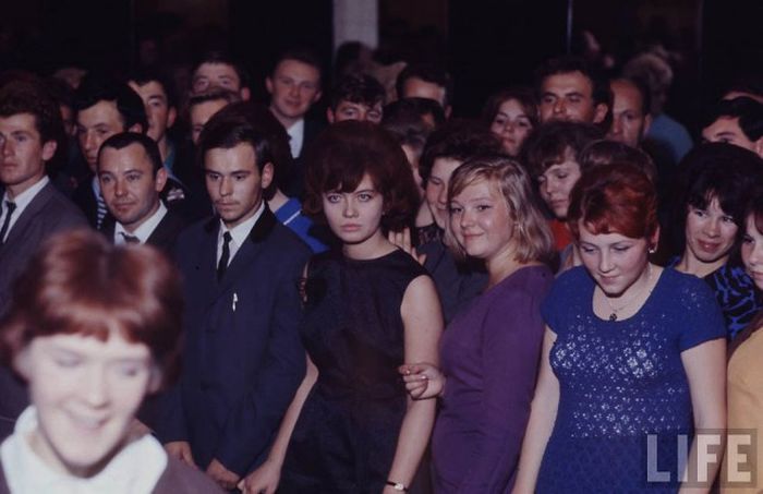 Советская молодежь на снимках американского фотографа (44 фото)