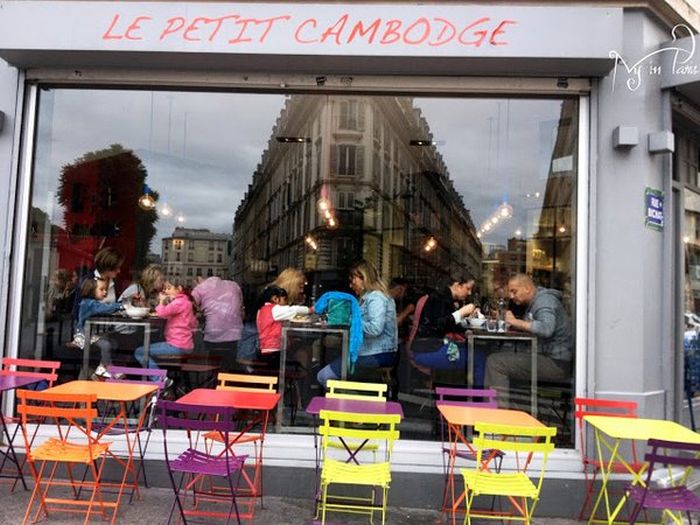 Парижский ресторан Petit Cambodge открылся впервые после ноябрьской атаки террористов (8 фото)