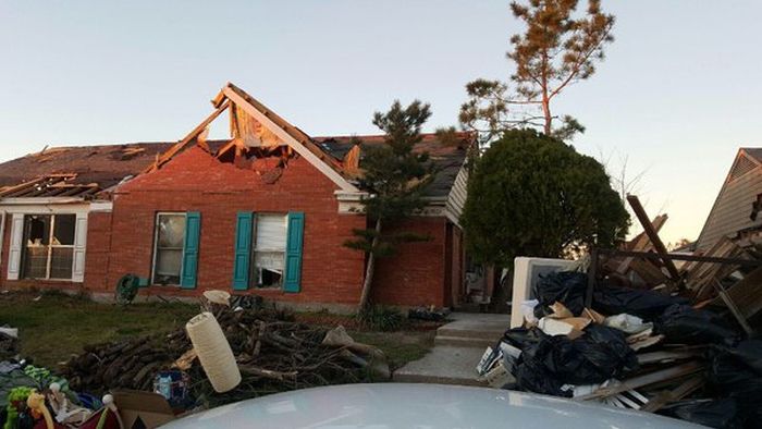 В Техасе из-за ошибки Google Maps снесли не тот дом (5 фото)