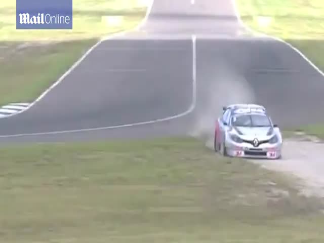 Авария на гонке TC 2000 в Аргентине