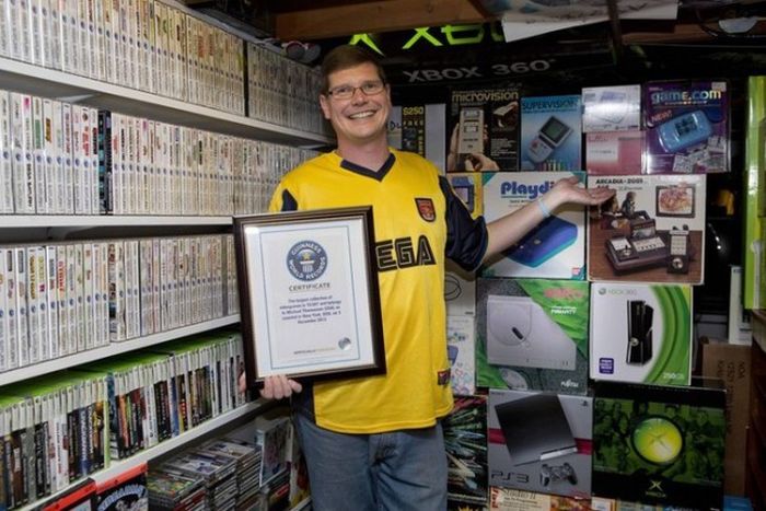 Американец продает коллекцию из более чем 3000 видеоигр за 150 000 долларов (7 фото)