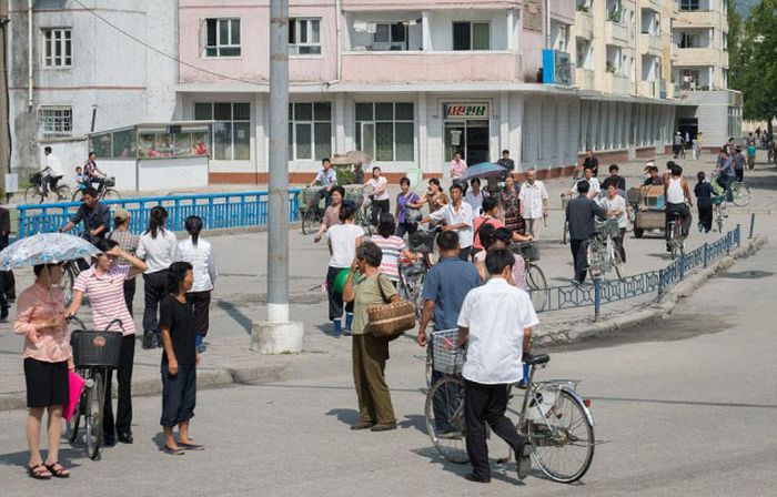 Недепрессивные фото Северной Кореи (25 фото)